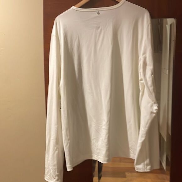 NEW Outerknown Sun Shirt XXL - Picture 7 of 7